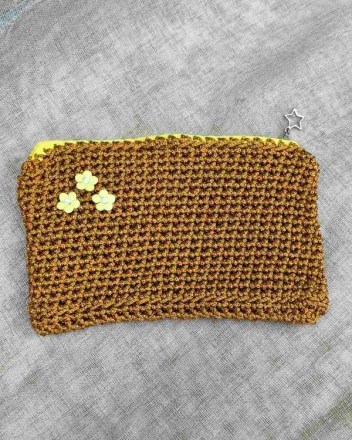 1  α  πορτοφολακι (1)